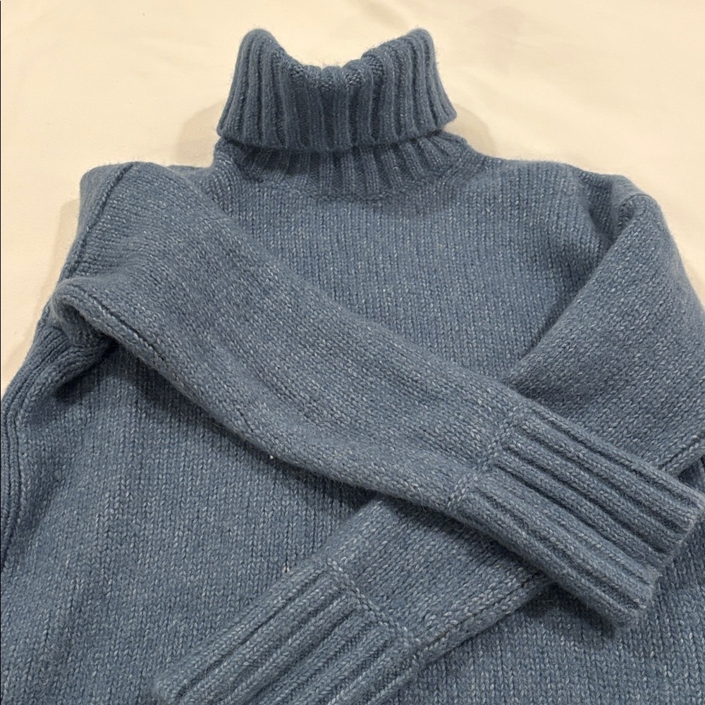 Everlane Slate Blue Turtleneck Sweater - Picture 3 of 6